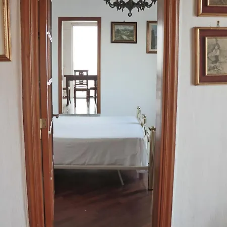 아파트 Il Panorama Al Centro Di 나폴리